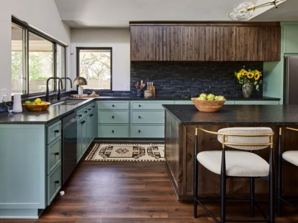 Contemporary Kitchen